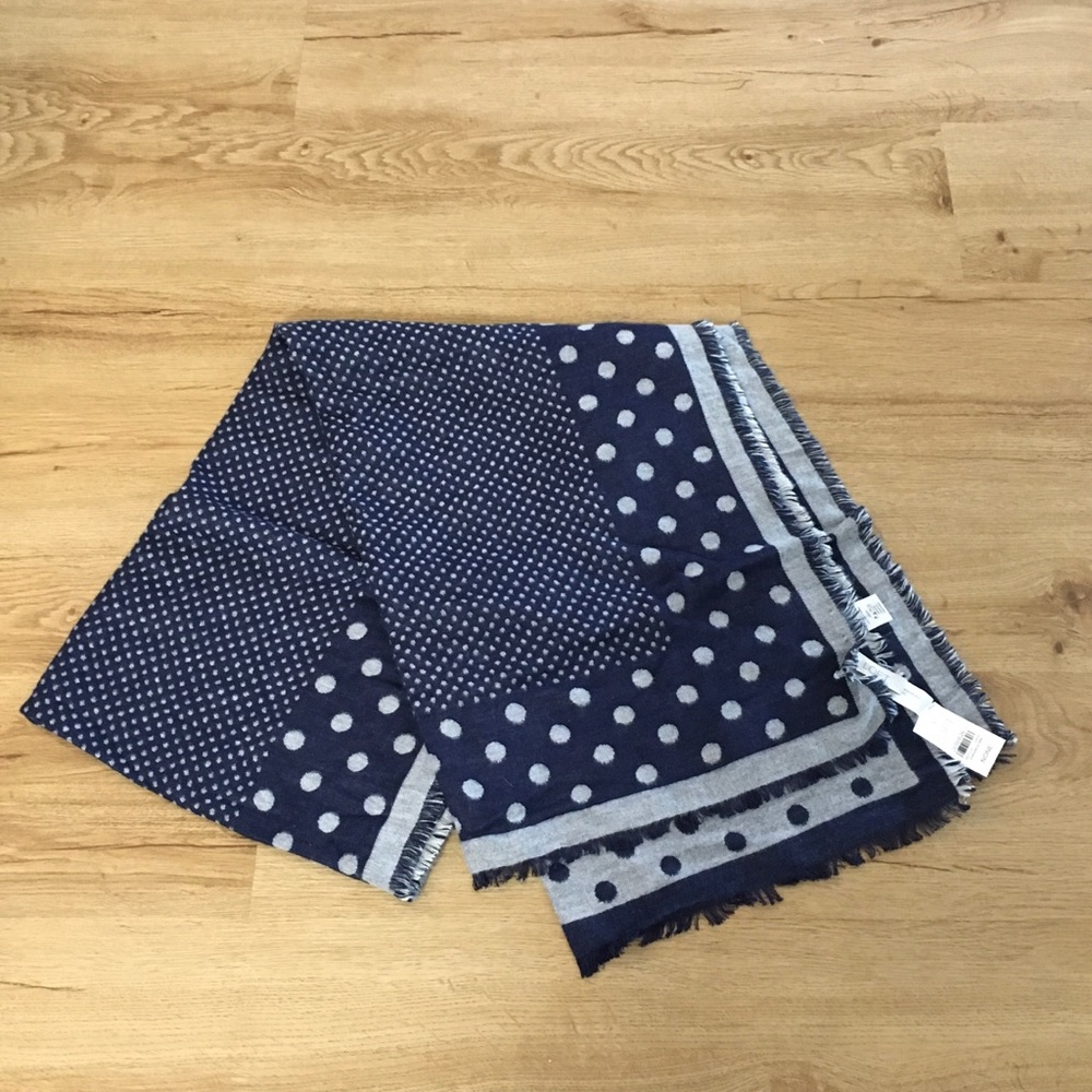 Loft scarf NWT